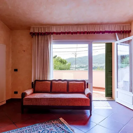 Willa Bouganville - Swimming Pool, Gym & Sauna Castellaro (Liguria)